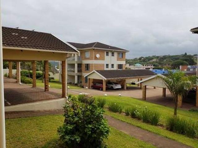2 bedroom ground floor unit close to.