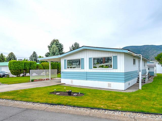 2 Bedroom Double Wide Mobile On Corner Lot