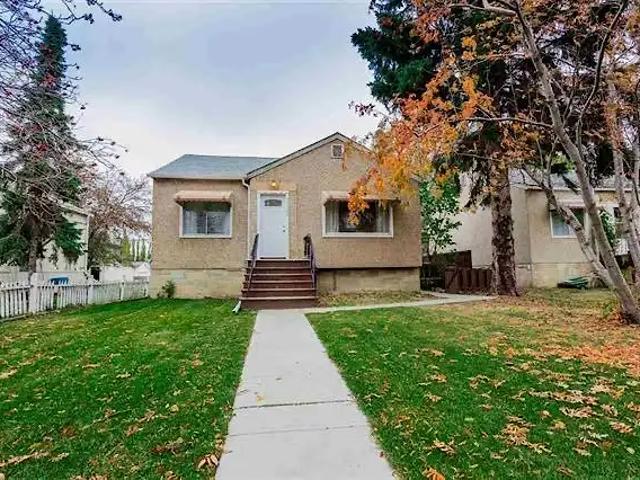 2 bedroom Downstairs Suite perfect for Students $1650 for Suite $825/Tenant