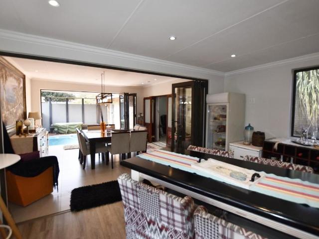 2 Bedroom duet to rent in Moreleta Park, Pretoria