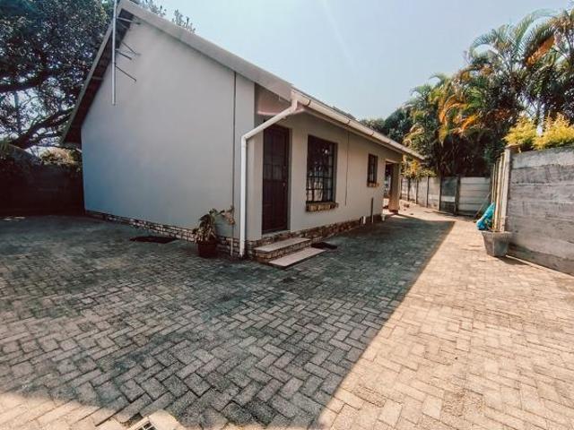 2 Bedroom Duet in Birdswood