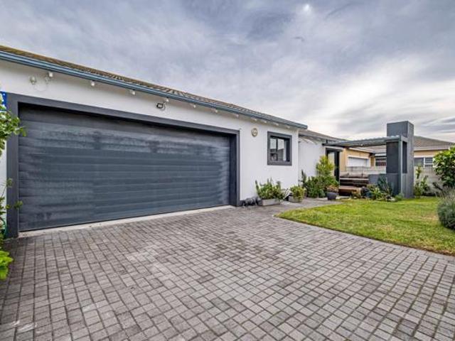 2 Bedroom Duet in Mount Pleasant