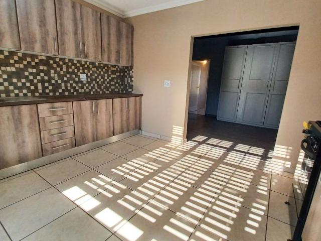 2 Bedroom apartment to rent in Melodie, Hartbeespoort