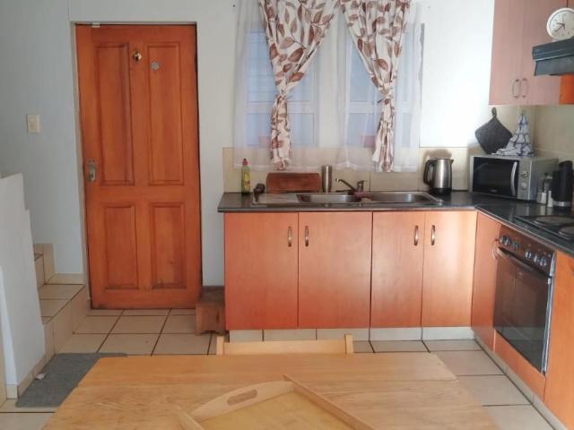 2 Bedroom duplex apartment sold in George South