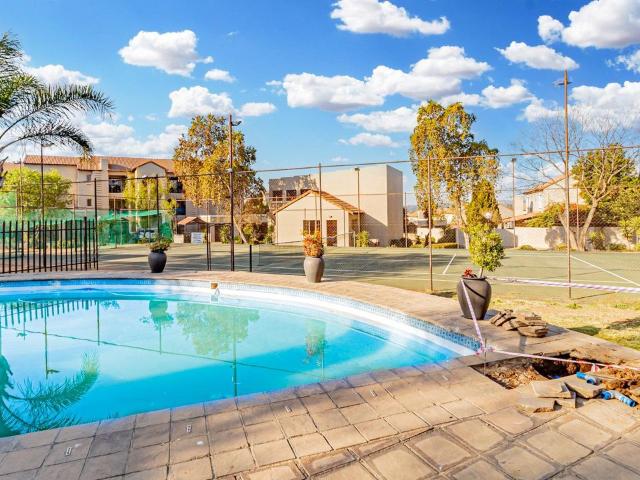 2 Bedroom duplex apartment for sale in Noordhang, Randburg