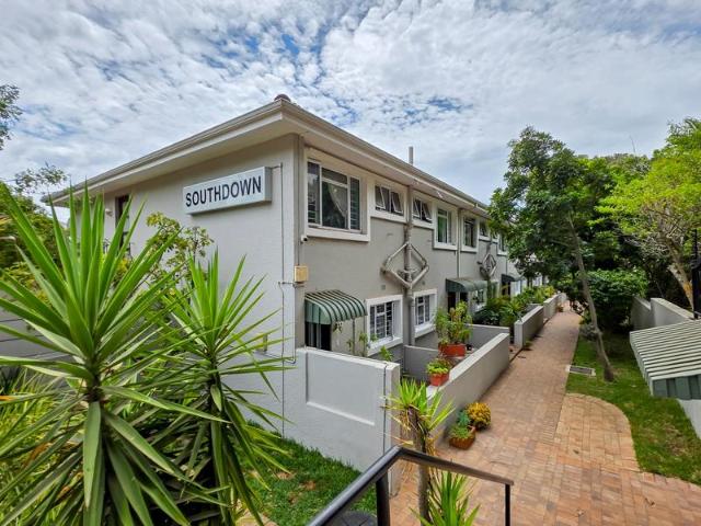 2 Bedroom Duplex For Rent in Harfield Village