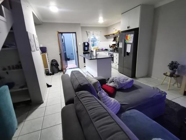 2 Bedroom Duplex in Meer En See