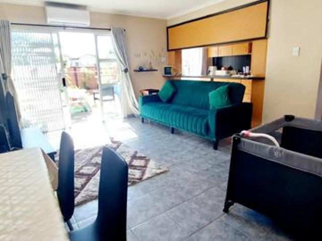 2 Bedroom Duplex in Meer En See