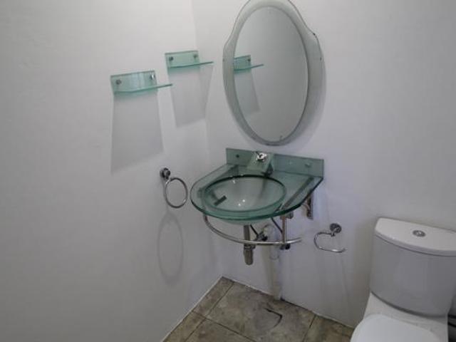 2 Bedroom Duplex in Morningside