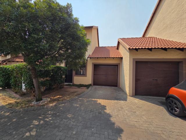 2 Bedroom Duplex in Noordwyk