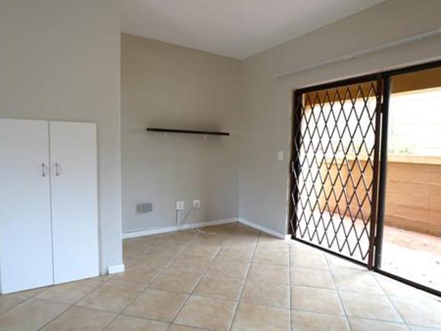 2 Bedroom Duplex in Normandie