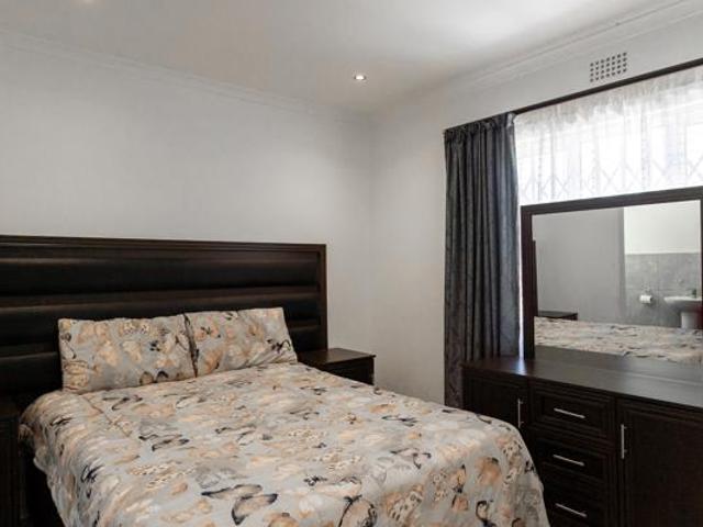 2 Bedroom Duplex in Bardale Village