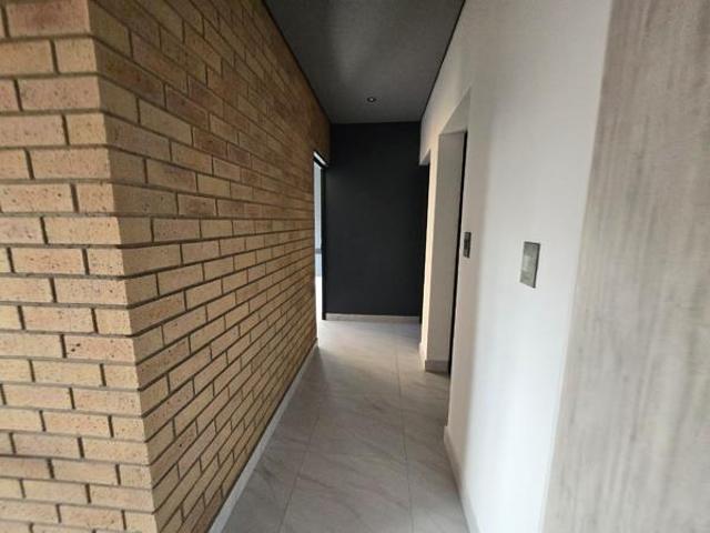 2 Bedroom Duplex in Bryanston