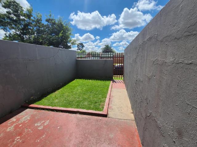 2 Bedroom Duplex in Evander
