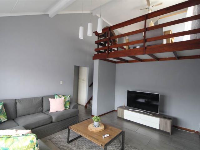 2 Bedroom Duplex in Escombe