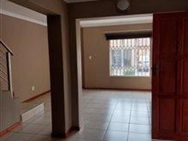 2 Bedroom Duplex in Krugersdorp North
