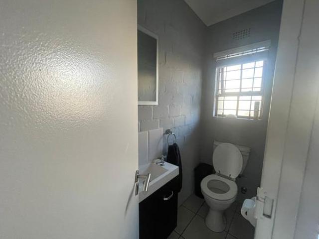 2 Bedroom Duplex in Parklands