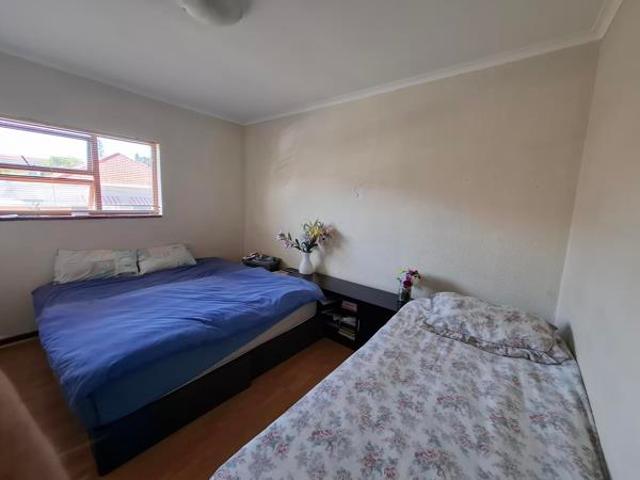 2 Bedroom Duplex in Plumstead