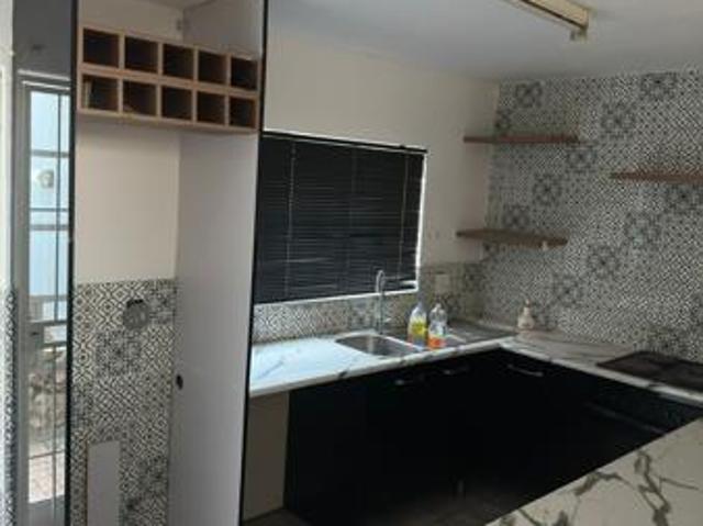 2 Bedroom Duplex in Ridgeway