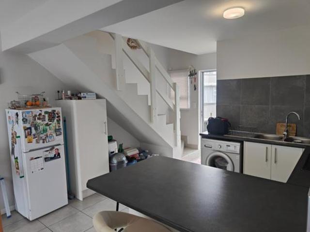 2 Bedroom Duplex in Stratford Green