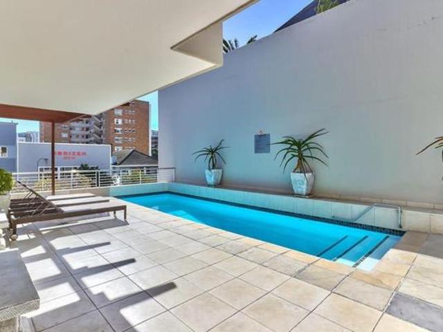2 Bedroom Duplex in Sea Point