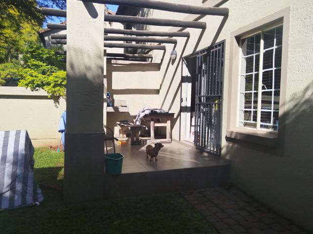 2 Bedroom Duplex in Sinoville