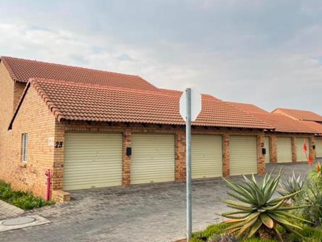 2 Bedroom Duplex in The Reeds