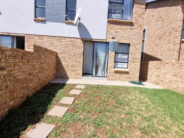 2 Bedroom Duplex in Theresa Park