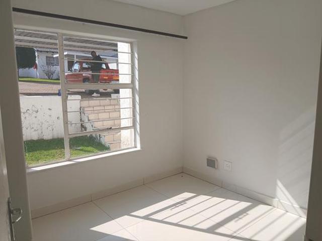 2 Bedroom Duplex in Weltevreden Park