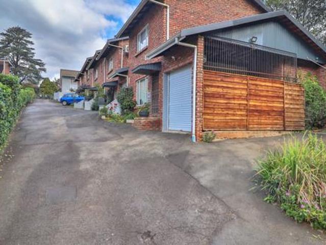 2 Bedroom Duplex in Wembley