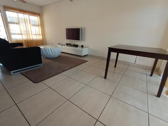 2 Bedroom Duplex in Wild En Weide