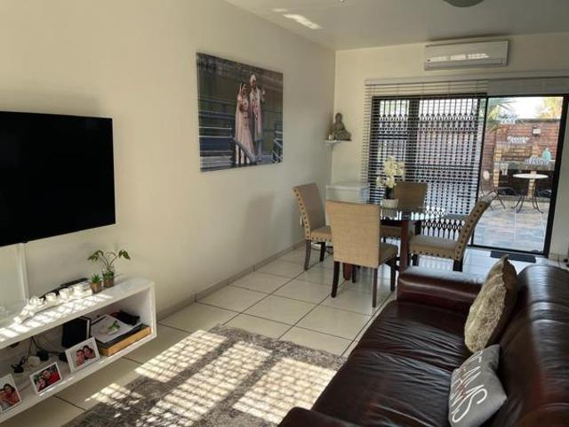 2 Bedroom Duplex in Wild En Weide