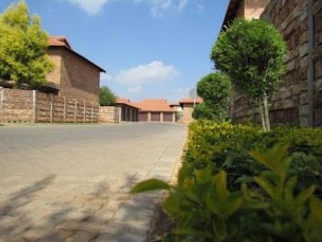 2 Bedroom Duplex to Let in Annlin