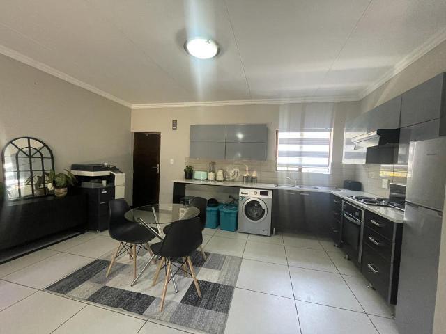 2 Bedroom Duplex To Let in Halfway Gardens | Waterfall Properties