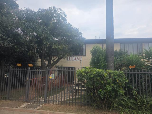2 Bedroom Duplex To Let in Queenswood