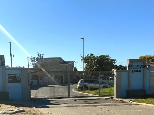 2 Bedroom duplex townhouse freehold to rent in Electric City, Eersterivier