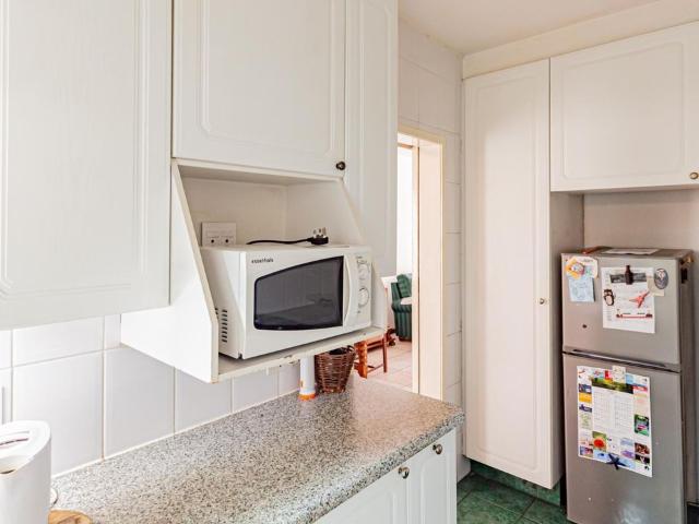 2 Bedroom duplex townhouse sectional for sale in Albertville, Johannesburg