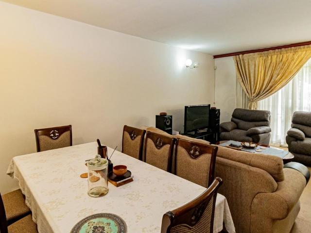 2 Bedroom duplex townhouse sectional for sale in Windsor West, Randburg