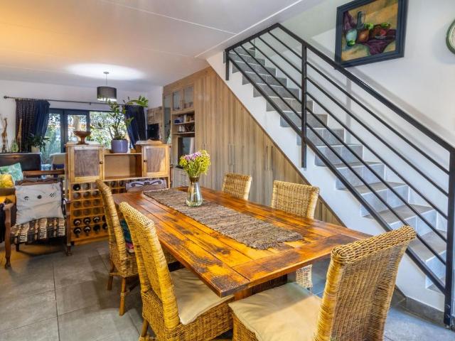 2 Bedroom duplex townhouse sectional to rent in Paarl North