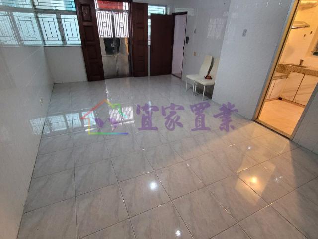 2 bedroom for rent