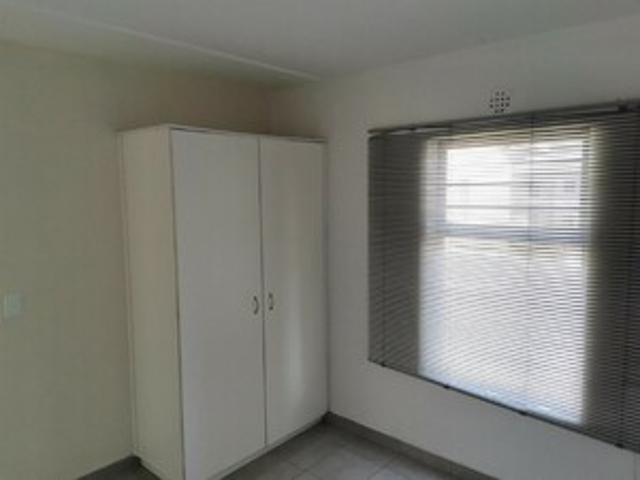 2 Bedroom First Floor Apartment in Parklands