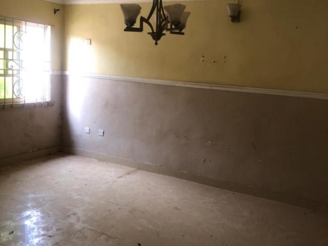 2 bedroom flat