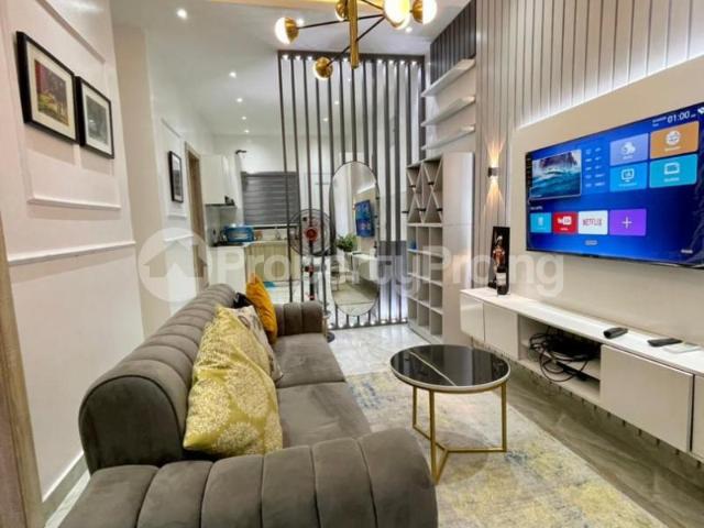 2 Bedroom Flat / Apartment in chevron Lekki Lagos | Flat / Apartment for sale in lekki | Flat / Apartment in lekki | 2 Bedroom | PropertyPro Nigeria