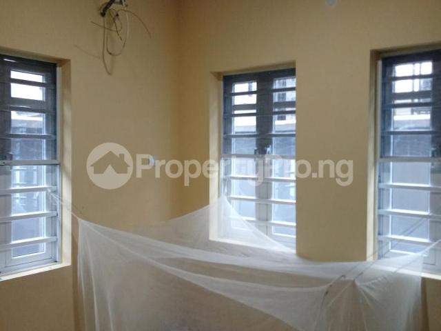 2 Bedroom Flat / Apartment in Bucknor Isolo Lagos | Flat / Apartment for rent in isolo | Flat / Apartment in isolo | 2 Bedroom | PropertyPro Nigeria