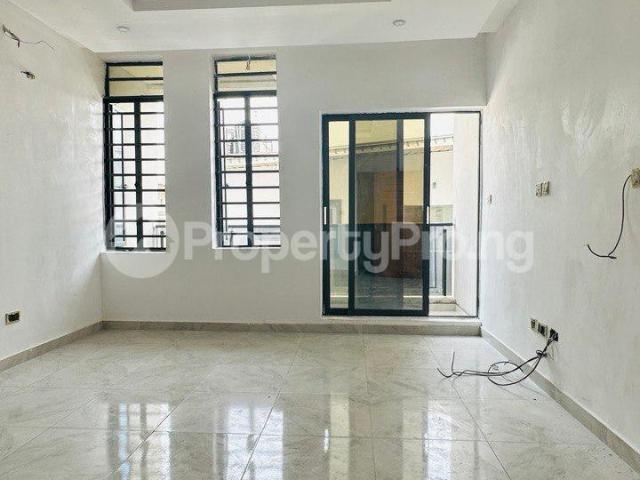 2 Bedroom Flat / Apartment in Ologolo Lekki Lagos | Flat / Apartment for sale in lekki | Flat / Apartment in lekki | 2 Bedroom | PropertyPro Nigeria