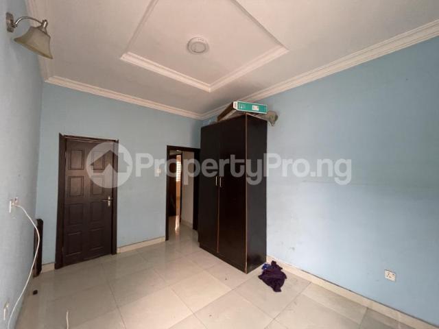 2 Bedroom Flat / Apartment in Ologolo Lekki Lagos | Flat / Apartment for rent in lekki | Flat / Apartment in lekki | 2 Bedroom | PropertyPro Nigeria
