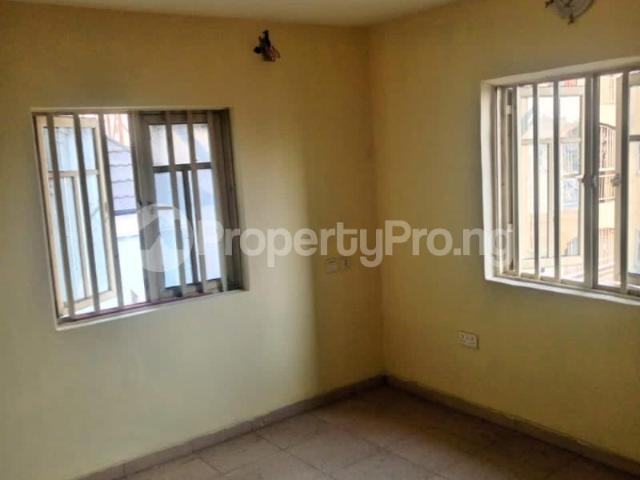 2 Bedroom Flat / Apartment in Lawanson Surulere Lagos | Flat / Apartment for rent in surulere | Flat / Apartment in surulere | 2 Bedroom | PropertyPro Nigeria