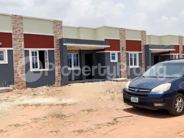 2 Bedroom Flat / Apartment in Mowe Obafemi Owode Ogun | Flat / Apartment for sale in obafemi owode | Flat / Apartment in obafemi owode | 2 Bedroom | PropertyPro Nigeria