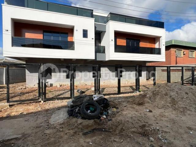 2 Bedroom Flat / Apartment in Surulere Lagos | Flat / Apartment for sale in surulere | Flat / Apartment in surulere | 2 Bedroom | PropertyPro Nigeria