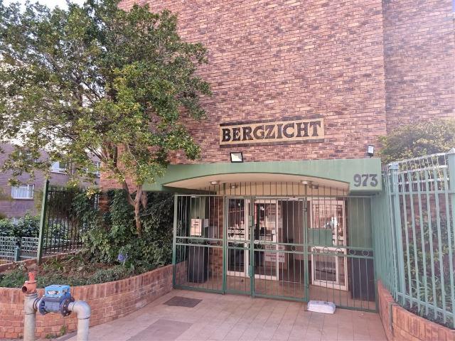 2 Bedroom flat for sale in Wonderboom South, Pretoria